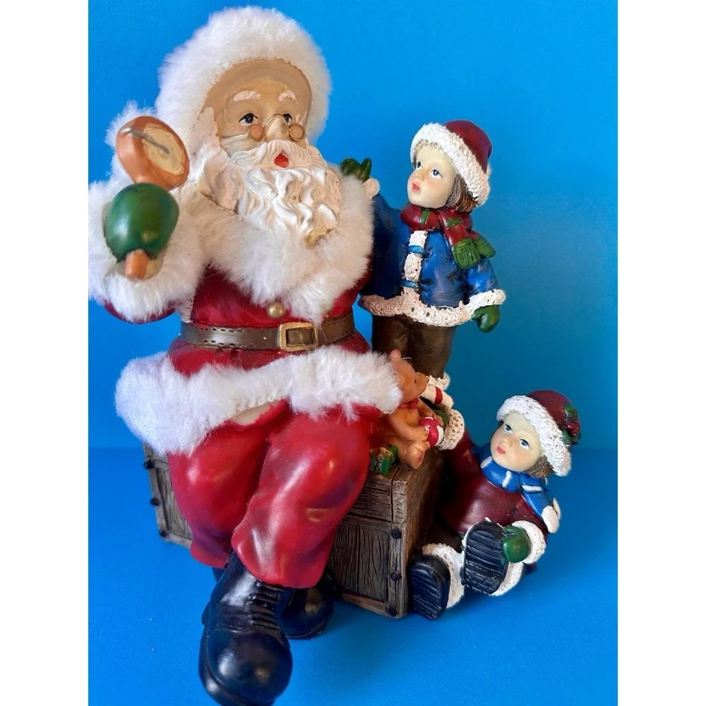 Vintage Santa Figurine Girls Bear Gift‎ Box Christmas